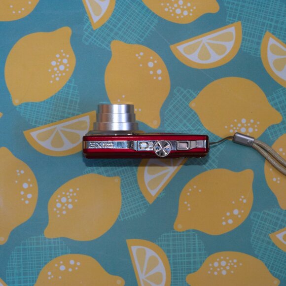 Kodak EasyShare M340 10.2MP Digital Camera Red - Near Mint - Picture 3 of 4